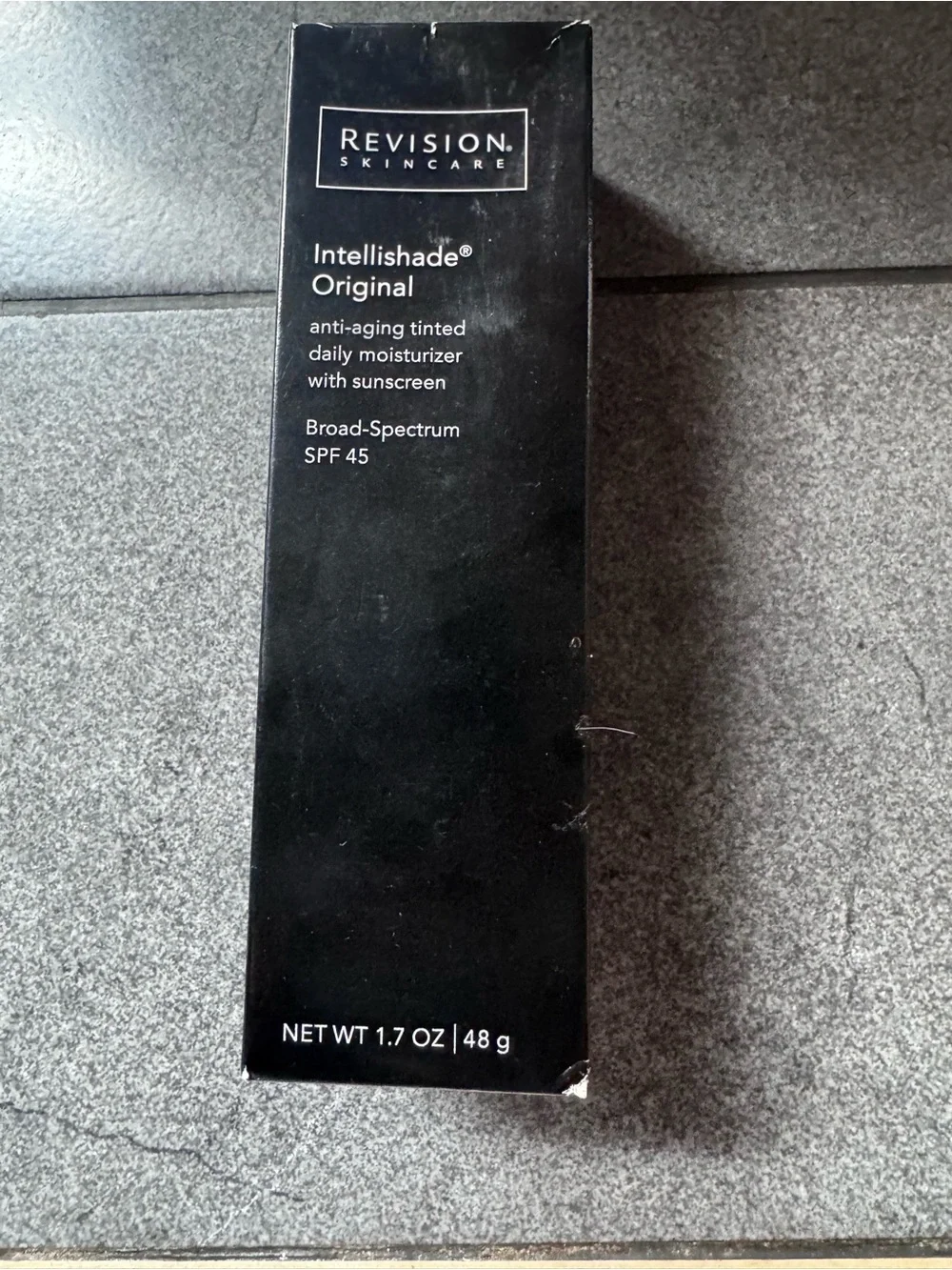 Revision Skincare Intellishade Original SPF 45 Tinted Moisturizer - Black